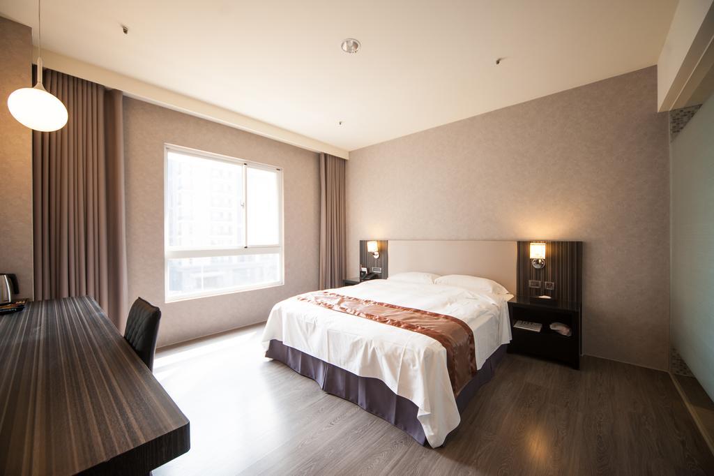 Grand Crystal Hotel Хсинчу Сити Стая снимка