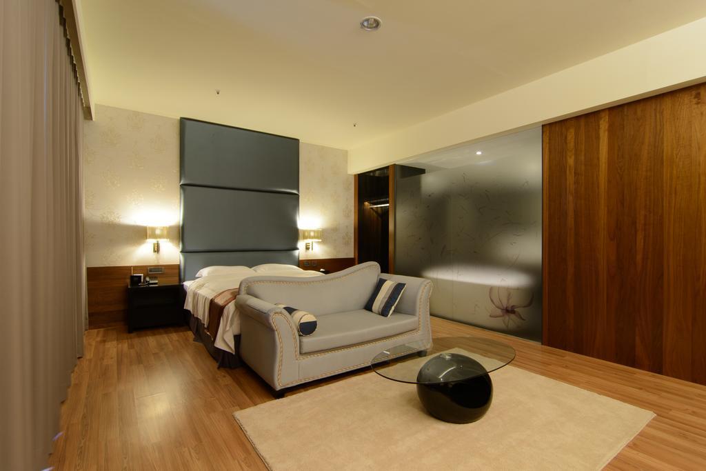 Grand Crystal Hotel Хсинчу Сити Стая снимка