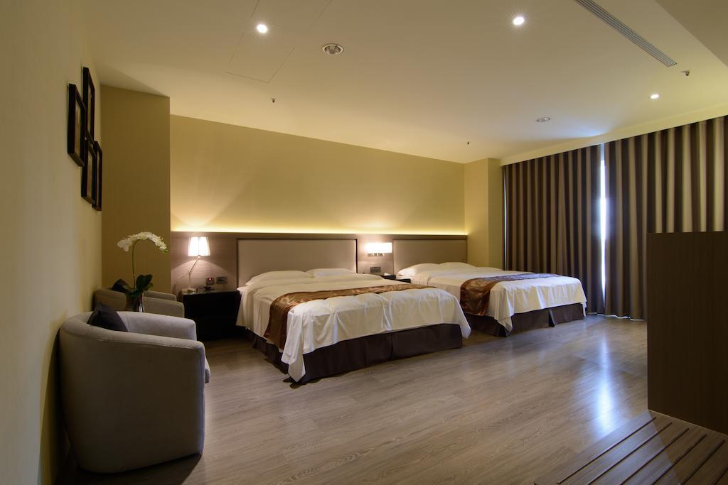 Grand Crystal Hotel Хсинчу Сити Стая снимка
